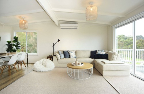 Flinders House | Coastal Haven, 5 minute walk to beach.