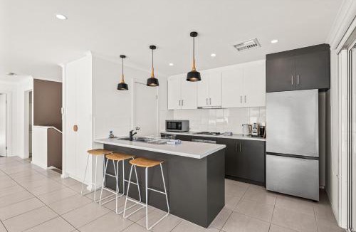 Sellicks Beach House | Coastal Haven - Sellicks Beach - C21 SouthCoast Holidays