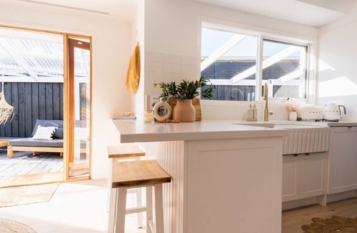 Mount Martha House | Coastal Lux Haven - Walk to the beach