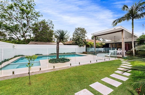 Patonga House | Coastal Palms Patonga