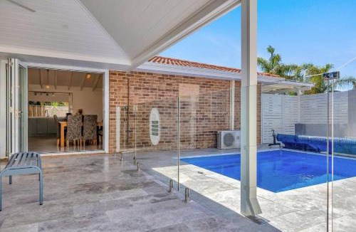 Beldon House | Coastal Poolside Retreat