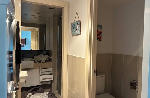 Redcliffe Apartment | Coastal stay with great views