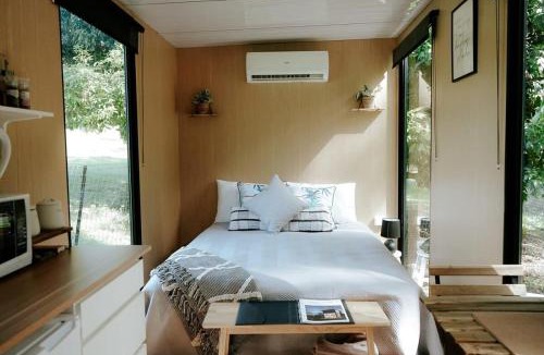Palmwoods House | Cockatoo Cabin by Tiny Away