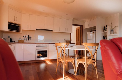 Bicheno Apartment | Cod Rock Point