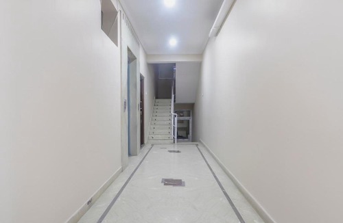 Hyderabad Hotel | Collection O 77471 Kumar Residency Inn