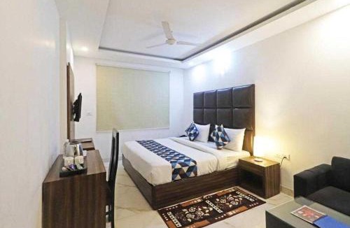 Kittur Hotel | Collection O Dharwad Bailhongal Road Formerly Sharavati Lodge