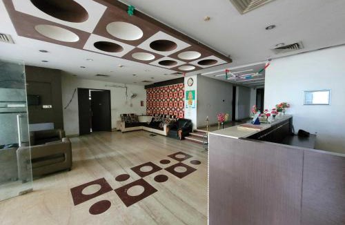 Kandur Hotel | Collection O Hotel Highway Grand