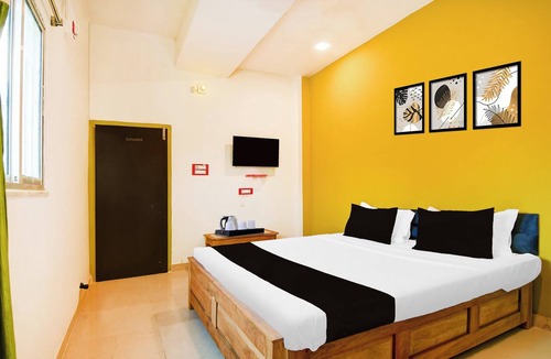 Shibpur Hotel | Collection O Howrah Botanical Garden