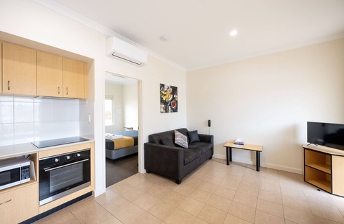 Collie Hotel | Collie Ridge Resort