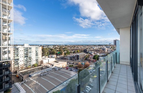 South Melbourne Apartment | Colourful Comfort 1BR w Pool Gym & Reformer