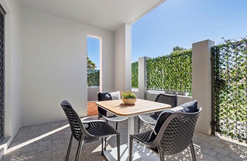 Beckenham Apartment | Comfort & Convenience - A Sepal Stay