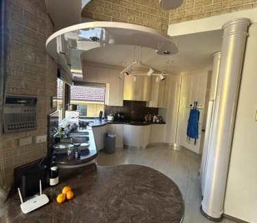 Kardinya House | Comfort Home For You 202