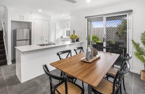 Taigum Apartment | Comfortable 3-Bed Retreat Close Parks
