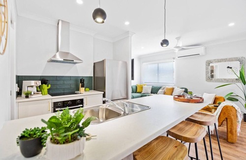Portsmith House | Comfortable 3-Bedroom Home Near City