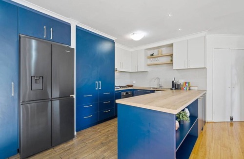 Fortitude Valley Apartment | Comfortable Stay in Vibrant Valley District