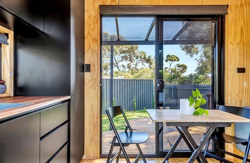 Port Willunga Cabin | Comfortable Tiny House Rental Perfect for Glamping in South Australia