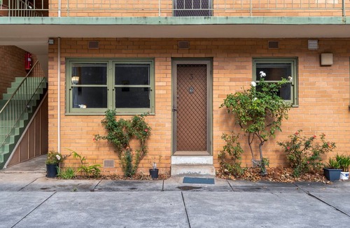 Travancore Apartment | Comfy One-Bedroom Unit Between City and Airport