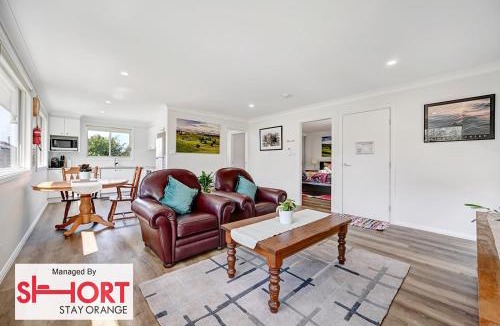 Orange Apartment | Conservatorium Villa 3 - In Central CBD