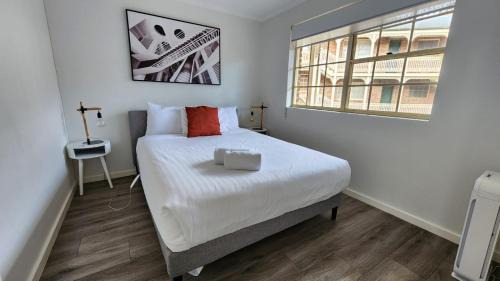 Manuka House | Contemporary 2BR Apt in Kingston