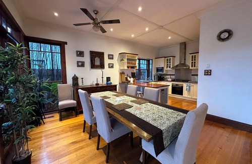 Mentone House | Contemporary & Elegant 1920's Period Home
