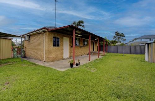 Werrington House | Contractors Welcome Spacious 4BR Free Parking