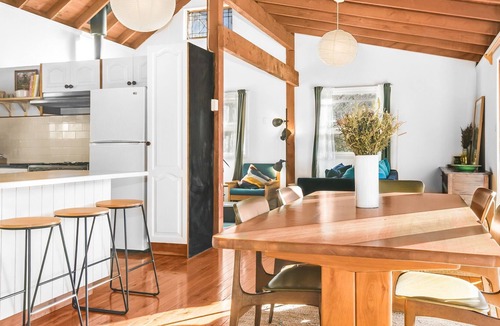 Blackheath Cottage | Cooee Cottage - Three Bedroom Cottage, Sleeps 6