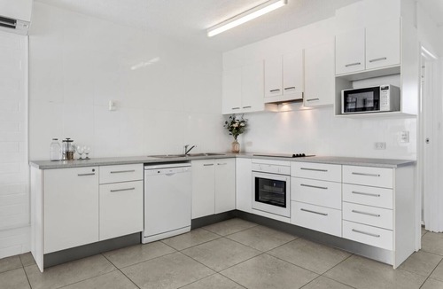 Coolum Beach Apartment | Coolum Beach 2 Bedroom Apartment with Ocean View @ Surf Dance
