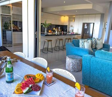 Coolum Beach Villa | Coolum Beachfront Luxury for Family and Friends