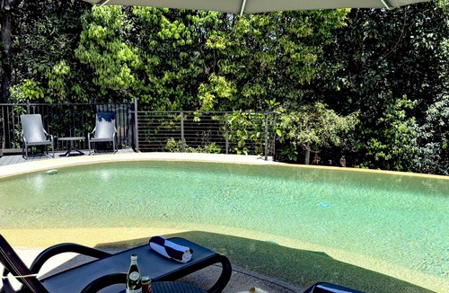 Coolum Beach Villa | Coolum Beachfront Luxury for Family and Friends