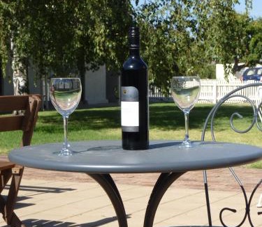Penola Hotel | Coonawarra Motor Lodge