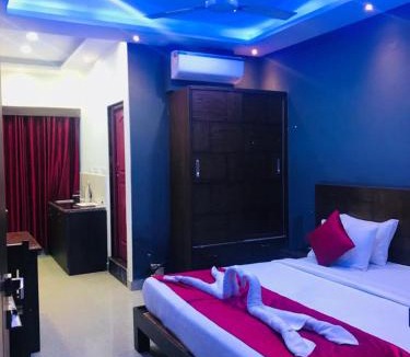 Mahadevpet Hotel | Coorg ASHOK PALACE