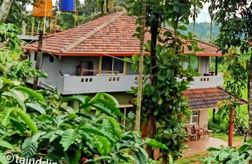 Madikeri House | coorg homes estate stay
