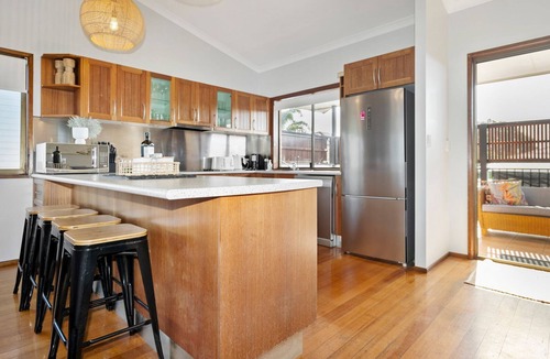 Bargara House | Coral Reef Stunning Beach Front Home