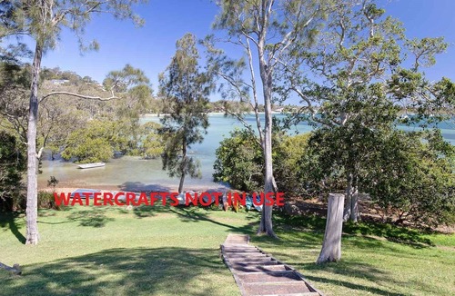 Corlette House | Corlette Waterfront, 2/44 Danalene Parade - Waterfront Luxury, WIFI, Aircon, Boat Parking