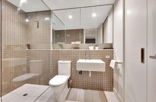 Southbank Apartment | Corporate Keys - Freshwater Place
