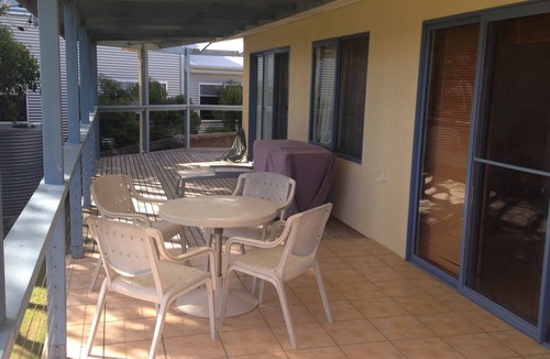 Merimbula Cottage | Cottage overlooking Merimbula Bay