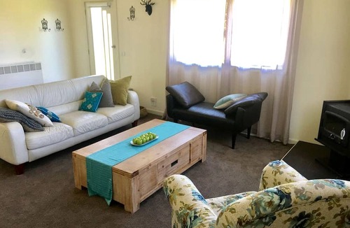 Tanybryn Cottage | Cottage with private Rainforest and Waterfalls in Tanybryn, Victoria