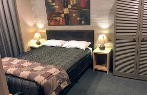 Berridale Hotel | Cottonwood Lodge
