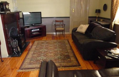 Andrews House | Country Bakehouse Accommodation