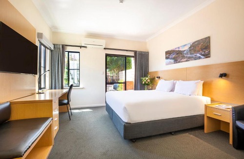 Belmont Apartment | Country Comfort Perth