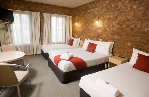 Shepparton Hotel | Courtyard Motor Inn
