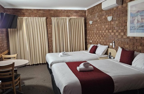 Shepparton Hotel | Courtyard Motor Inn