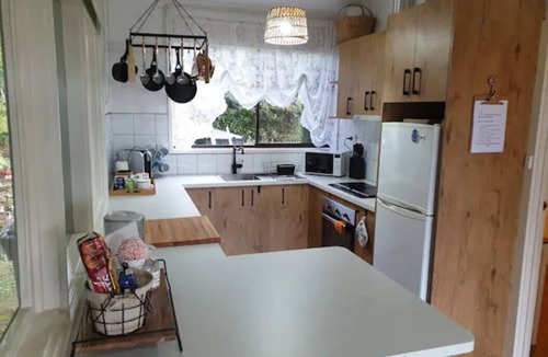 Beech Forest Cottage | Cozy and comfortable