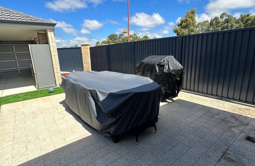 Baldivis House | Cozy and Compact 4-bedroom house with WiFi, AC in charming Rivergums Baldivis
