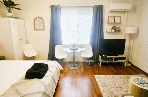 West Perth Apartment | Cozy Corner M106 Studio Apartment near Kings Park