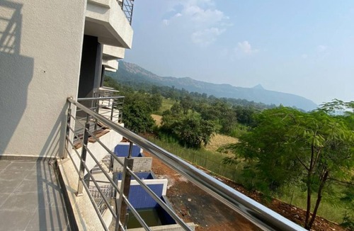 Karjat Apartment | Cozy Love nest in the Hills