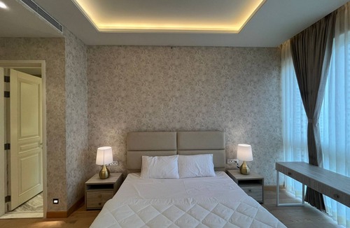 Bengaluru Condo | Cozy luxury studio with wifi in charming Bengaluru