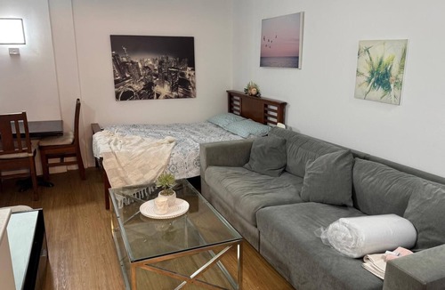 Bondi Apartment | Cozy Private Bondi Beach Studio with Beautiful View