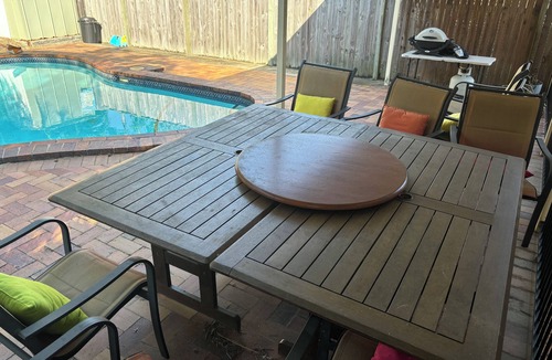 Wishart Apartment | Cozy studio in charming Wishart with WiFi, AC