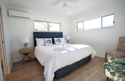 Urangan Villa | Crab Cottages